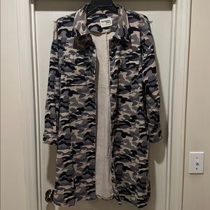 Savanna Jane Navy and Beige Camouflage Jacket